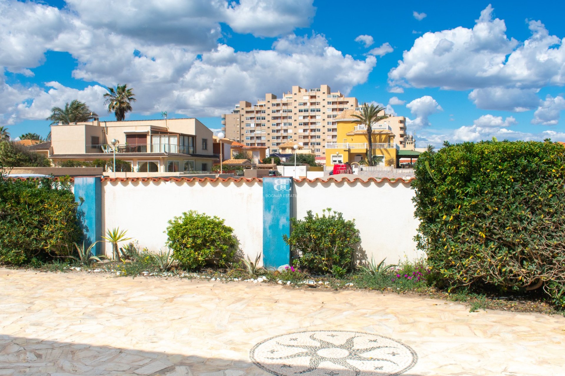 Herverkoop - Villa -
La Manga del Mar Menor