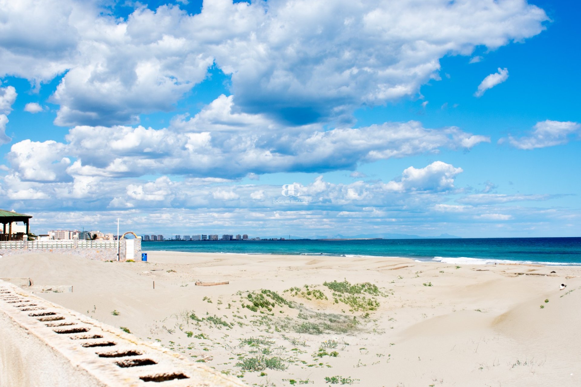 Herverkoop - Villa -
La Manga del Mar Menor