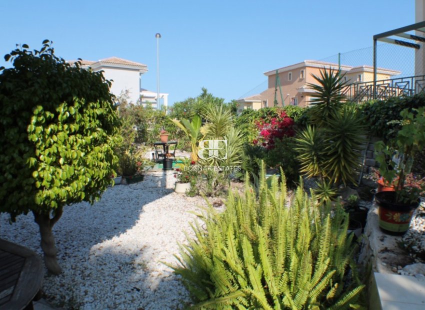 Herverkoop - Villa -
La Nucía - Chula vista