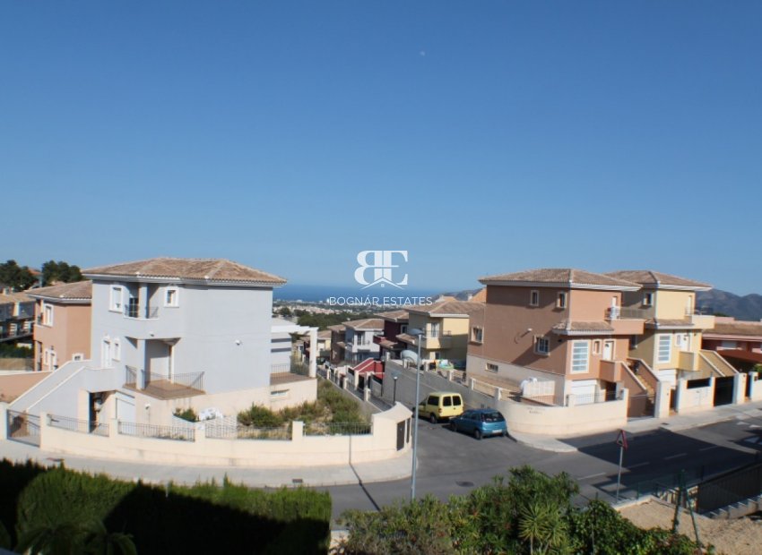 Herverkoop - Villa -
La Nucía - Chula vista
