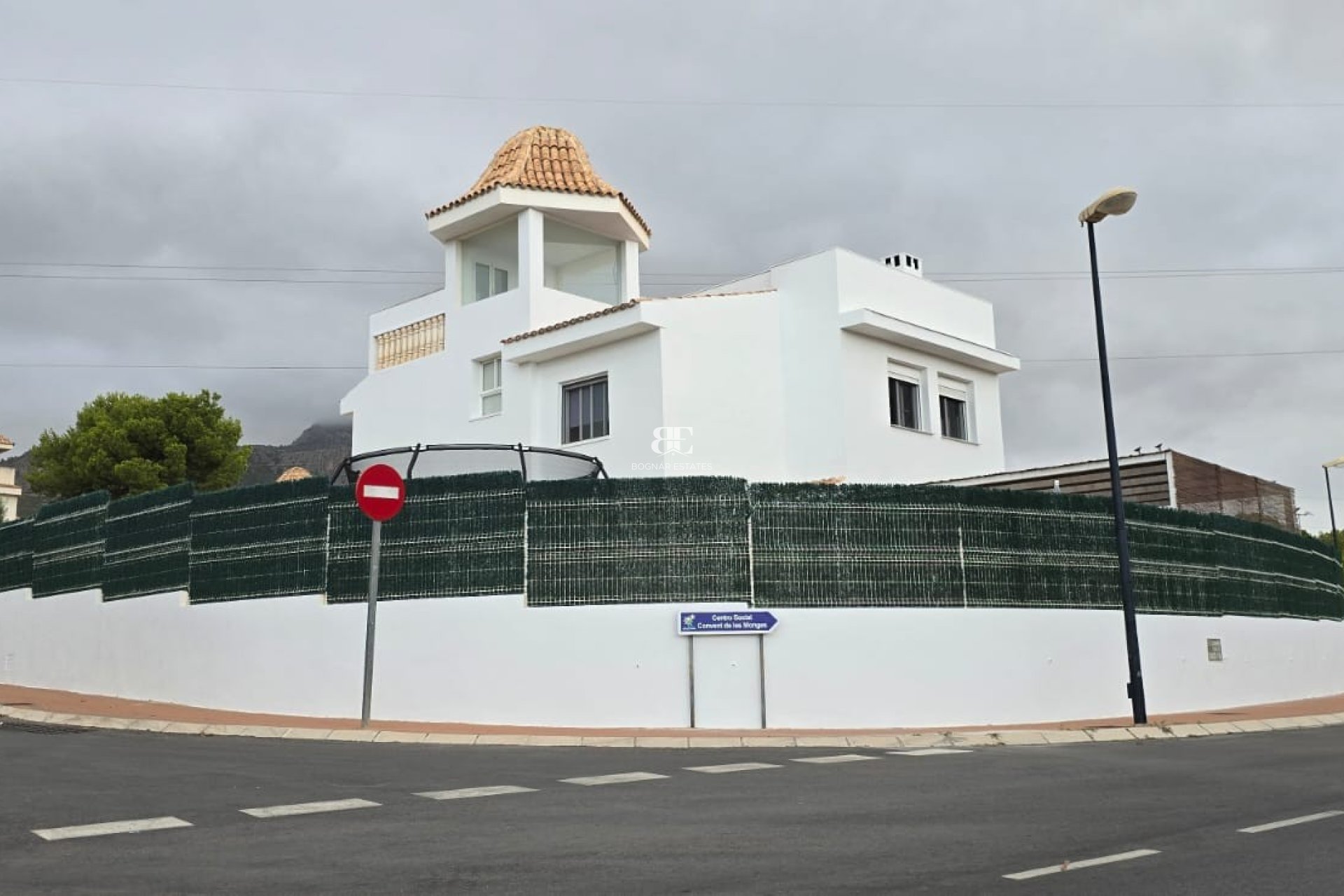 Herverkoop - Villa -
La Nucía - Convent De Les Montjes