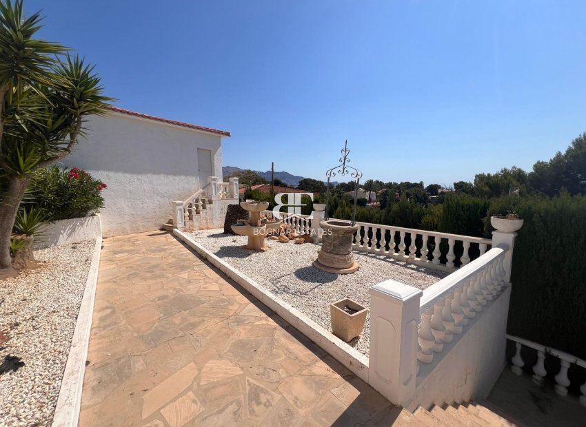 Herverkoop - Villa -
La Nucía - Monte Bello