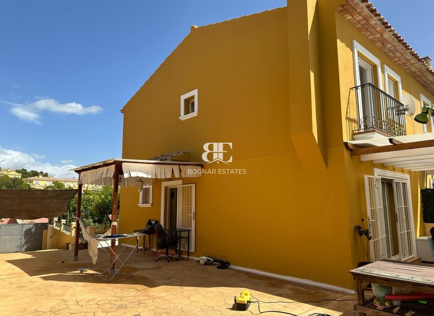 Herverkoop - Villa -
La Nucía - Monte Bello