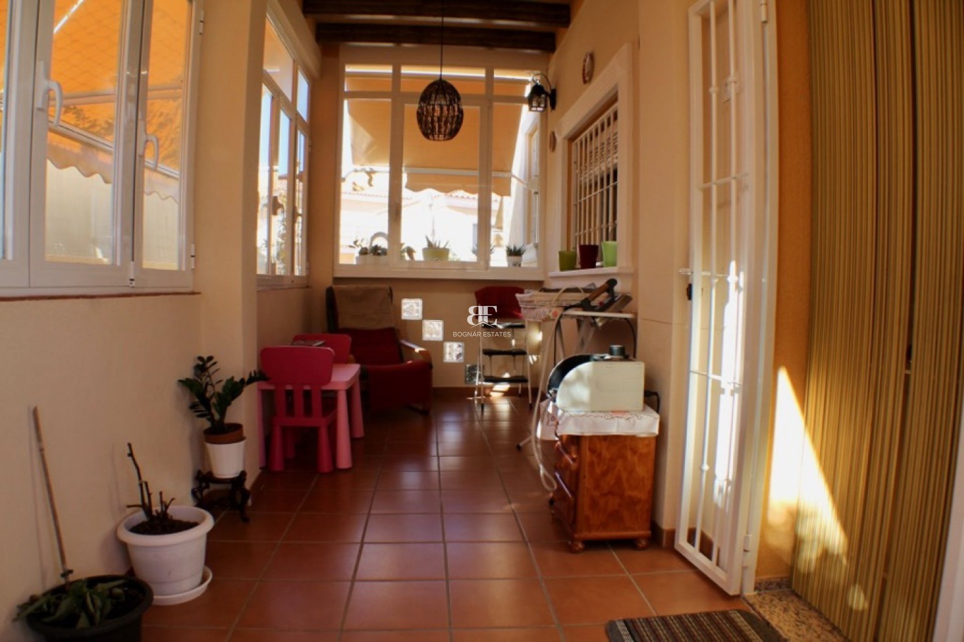 Herverkoop - Villa -
La Nucía - Urbanisations