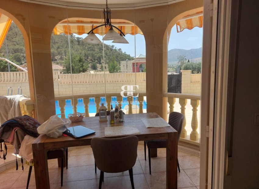 Herverkoop - Villa -
La Romana