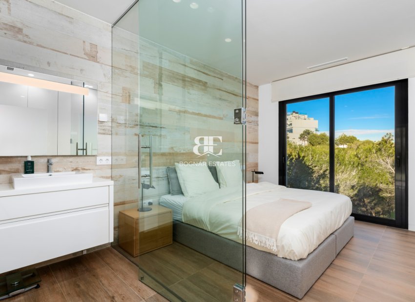 Herverkoop - Villa -
Las Colinas Golf Resort - Las Colinas golf