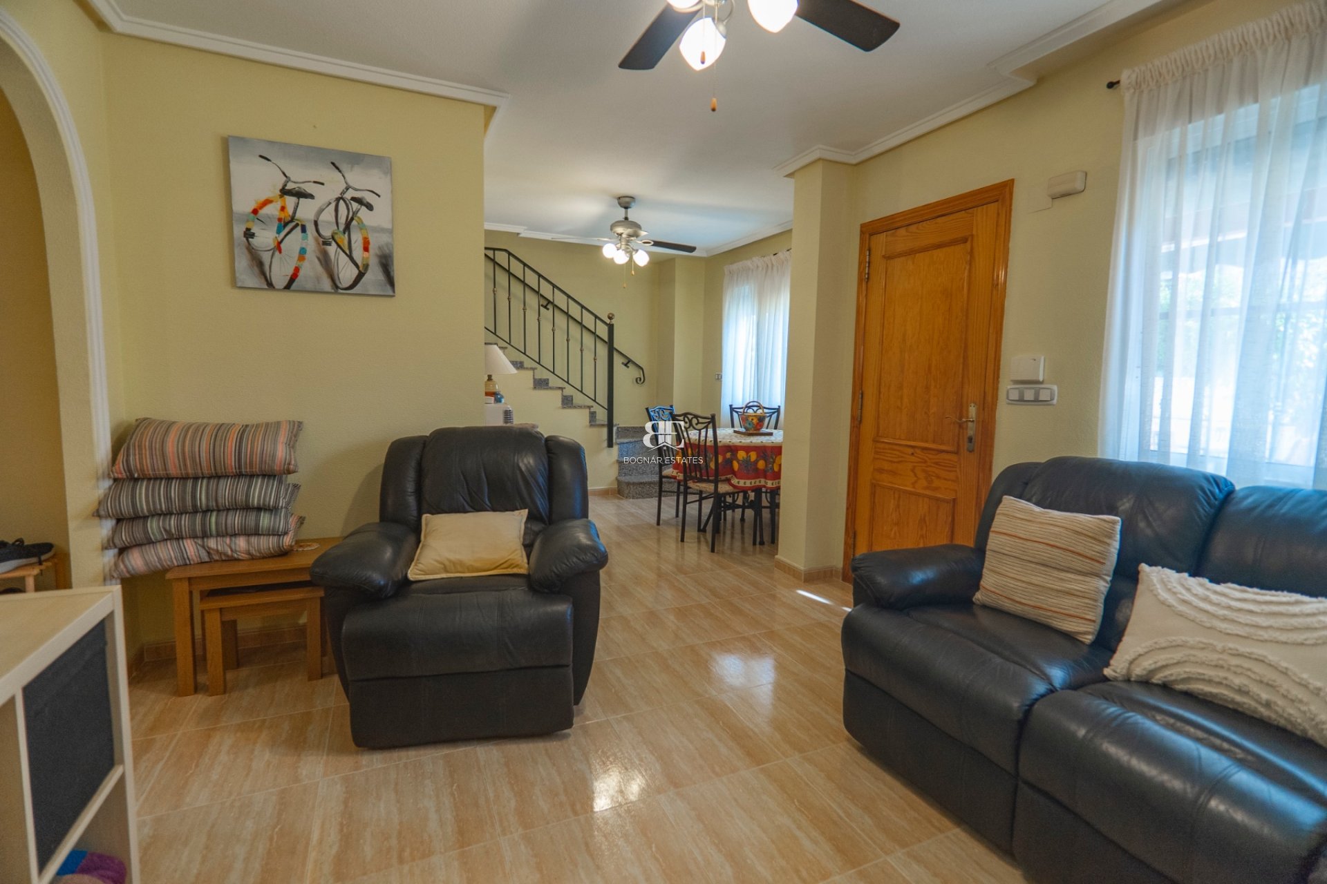 Herverkoop - Villa -
Lo Crispin