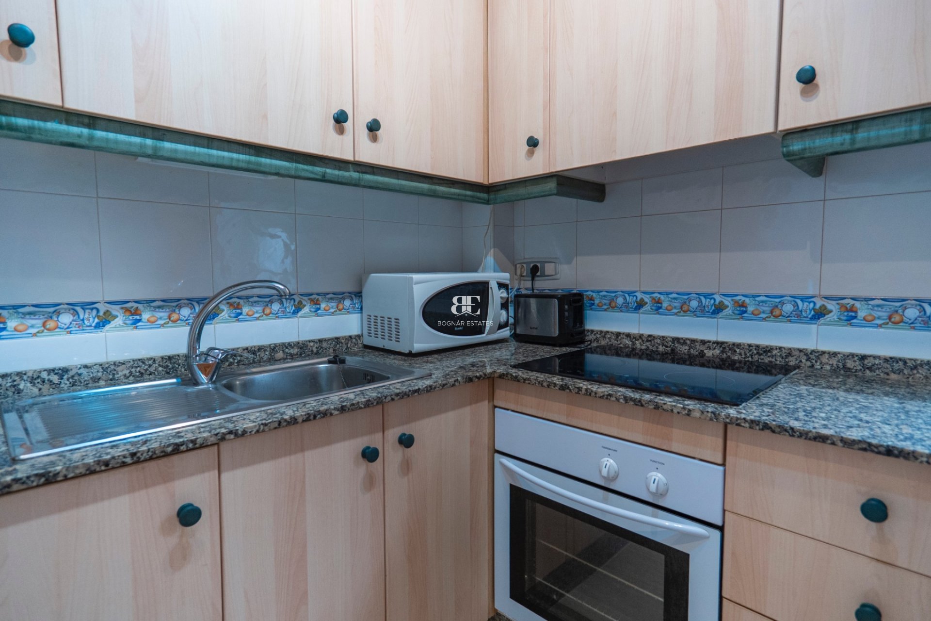 Herverkoop - Villa -
Lo Crispin