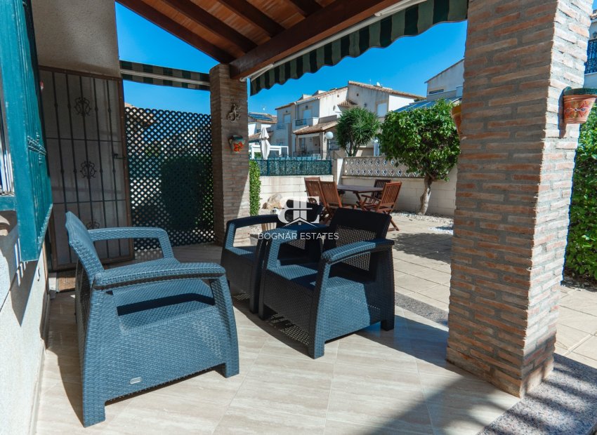 Herverkoop - Villa -
Lo Crispin