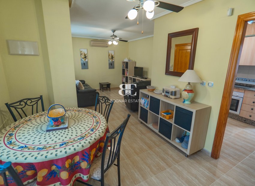 Herverkoop - Villa -
Lo Crispin