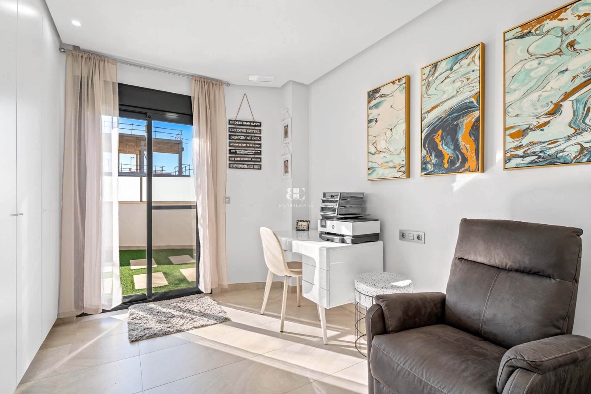 Herverkoop - Villa -
Los Alcazares - Euroroda