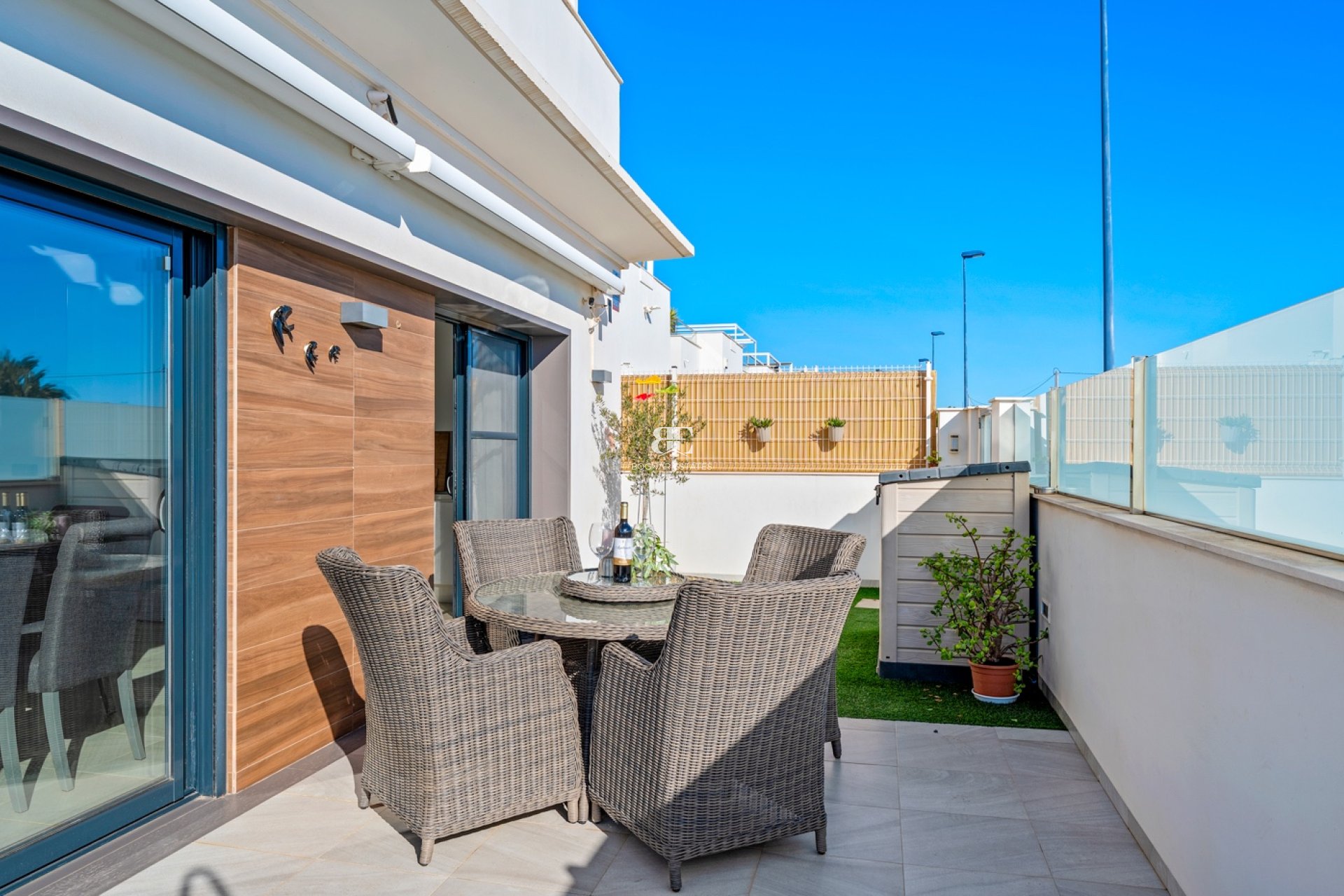 Herverkoop - Villa -
Los Alcazares - Euroroda