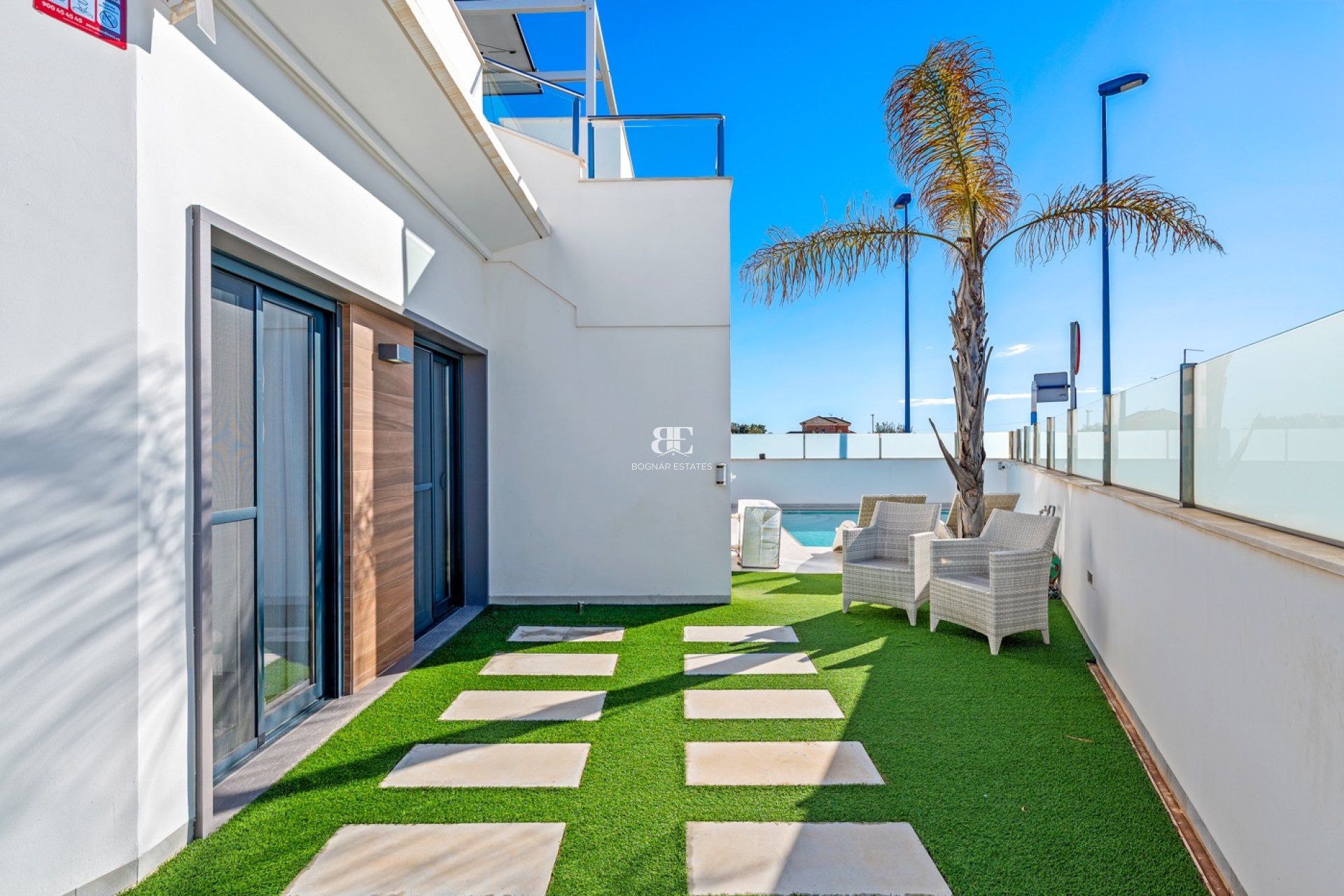 Herverkoop - Villa -
Los Alcazares - Euroroda