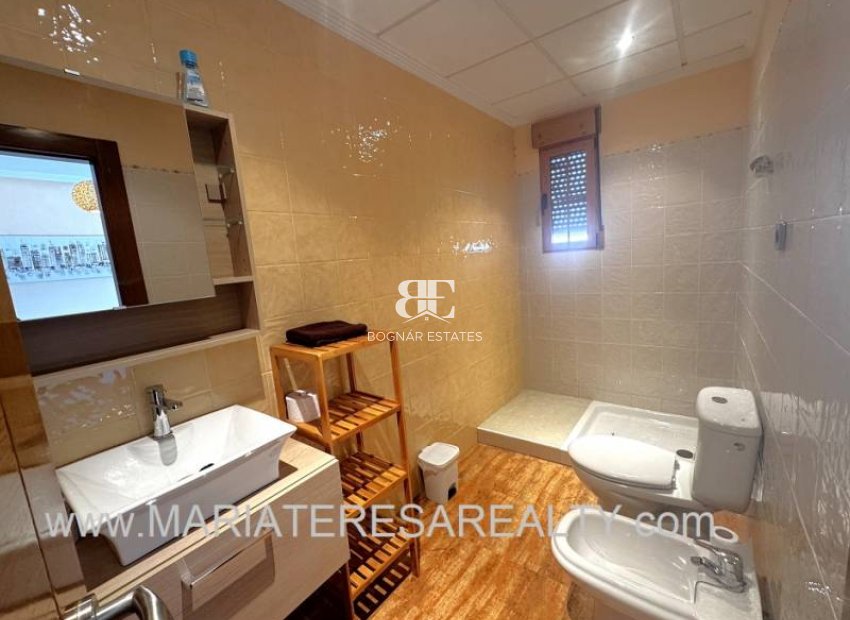 Herverkoop - Villa -
Los Alcazares - La Bahia Bella