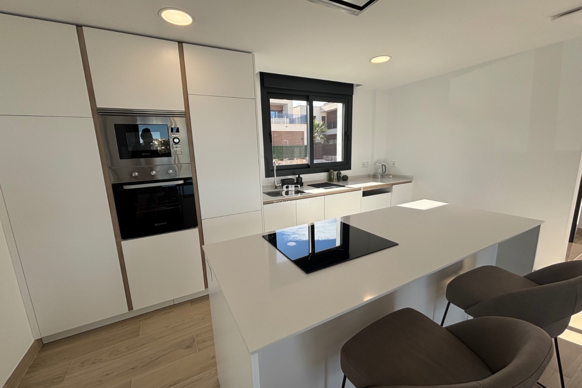 Herverkoop - Villa -
Los Alcazares - Roda