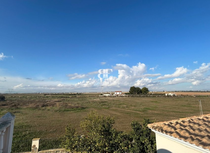 Herverkoop - Villa -
Los Alcazares - Santa Rosalia