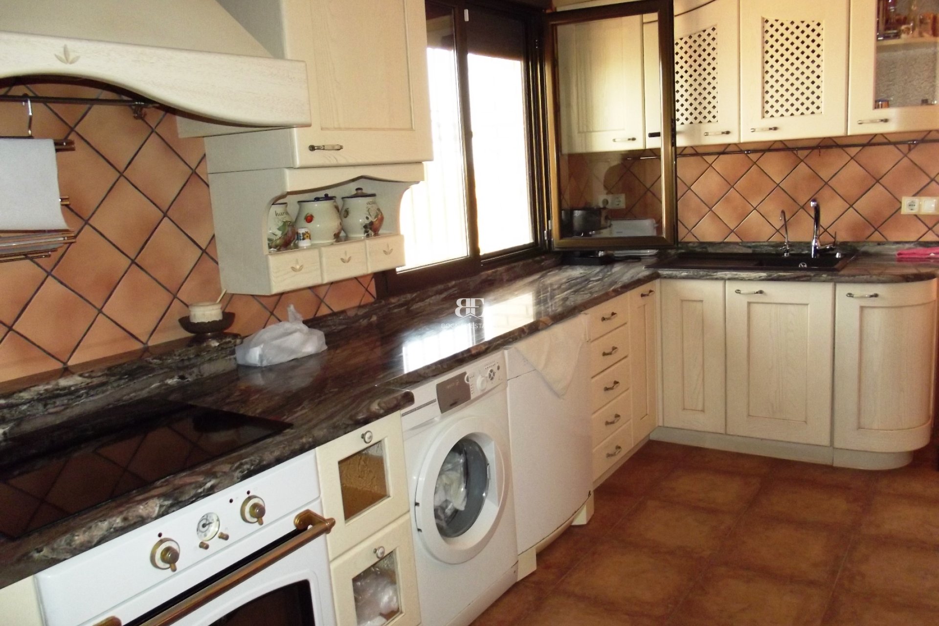 Herverkoop - Villa -
Los Montesinos - La Herrada