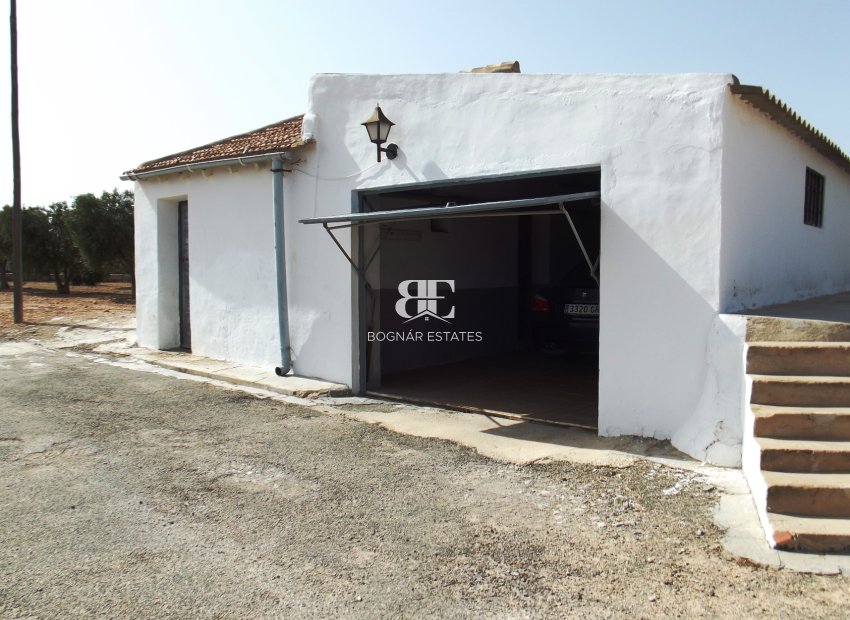Herverkoop - Villa -
Los Montesinos - La Herrada