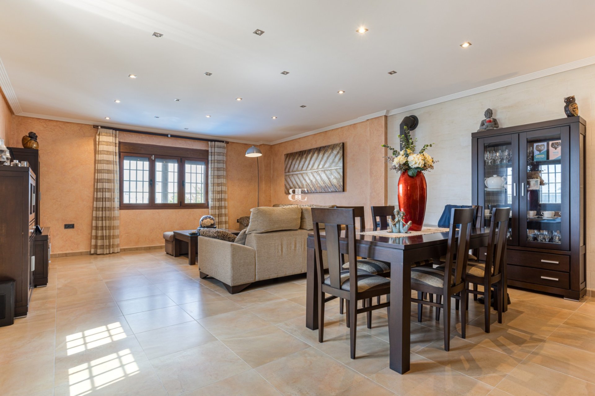 Herverkoop - Villa -
Los Montesinos - La Herrada