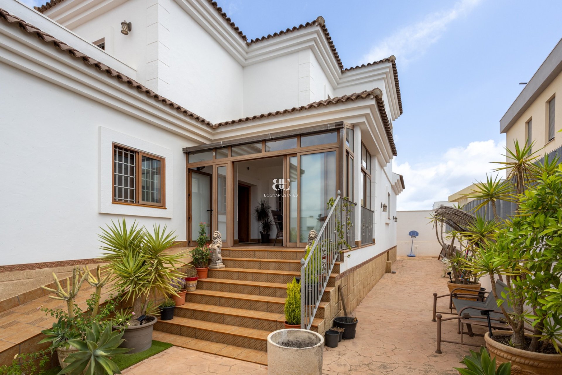 Herverkoop - Villa -
Los Montesinos - La Herrada