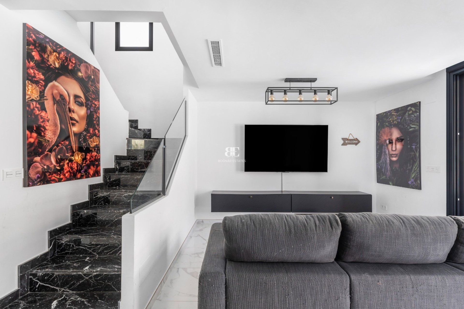 Herverkoop - Villa -
Los Montesinos - La Herrada