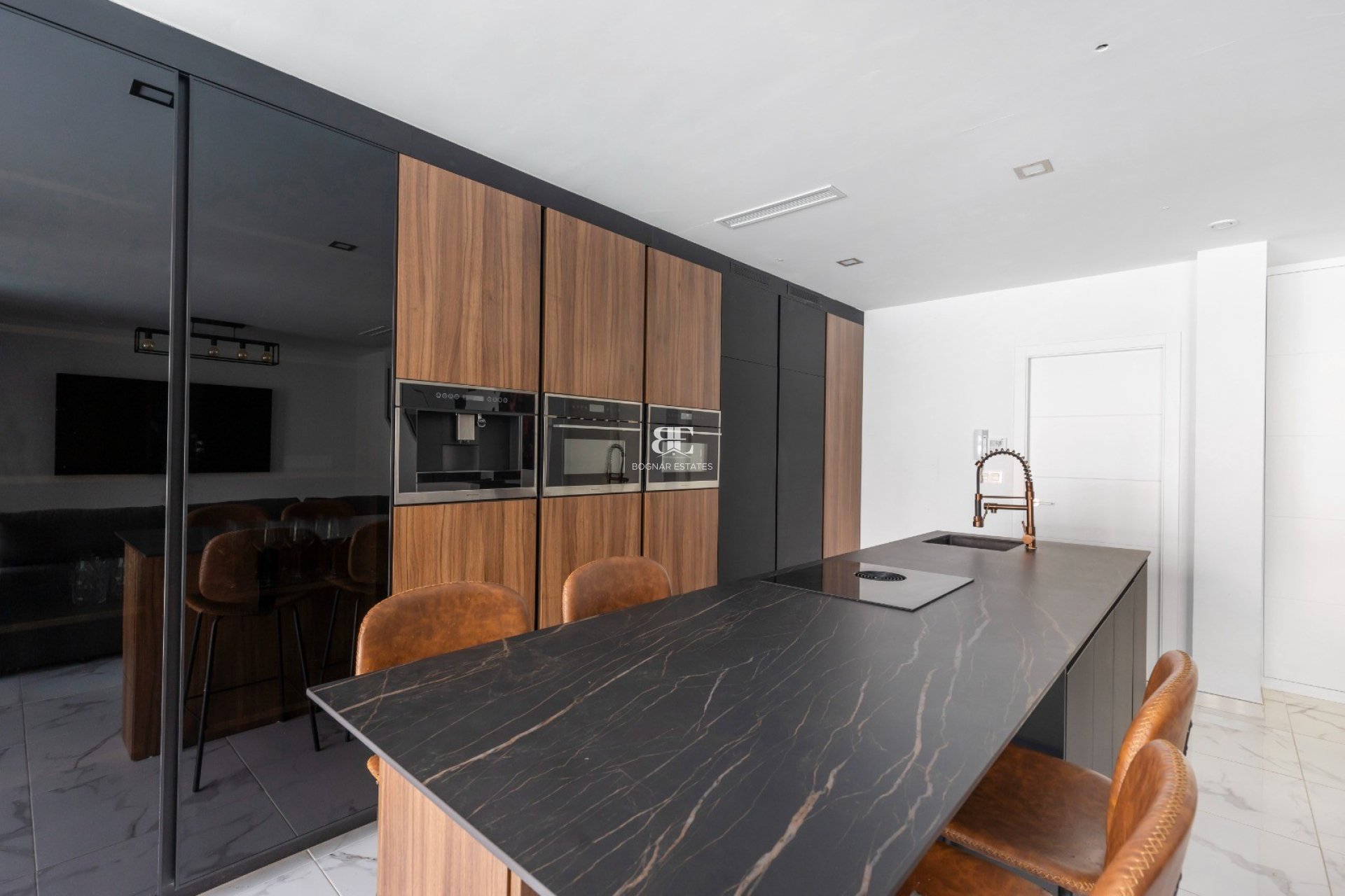 Herverkoop - Villa -
Los Montesinos - La Herrada