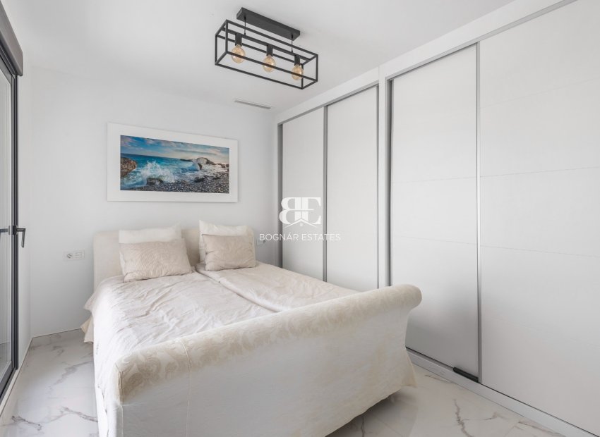 Herverkoop - Villa -
Los Montesinos - La Herrada