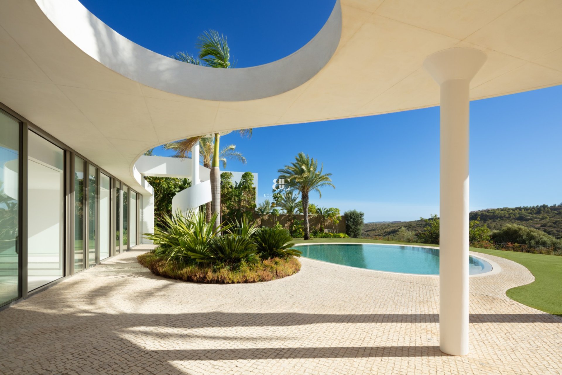 Herverkoop - Villa -
Malaga - Casares