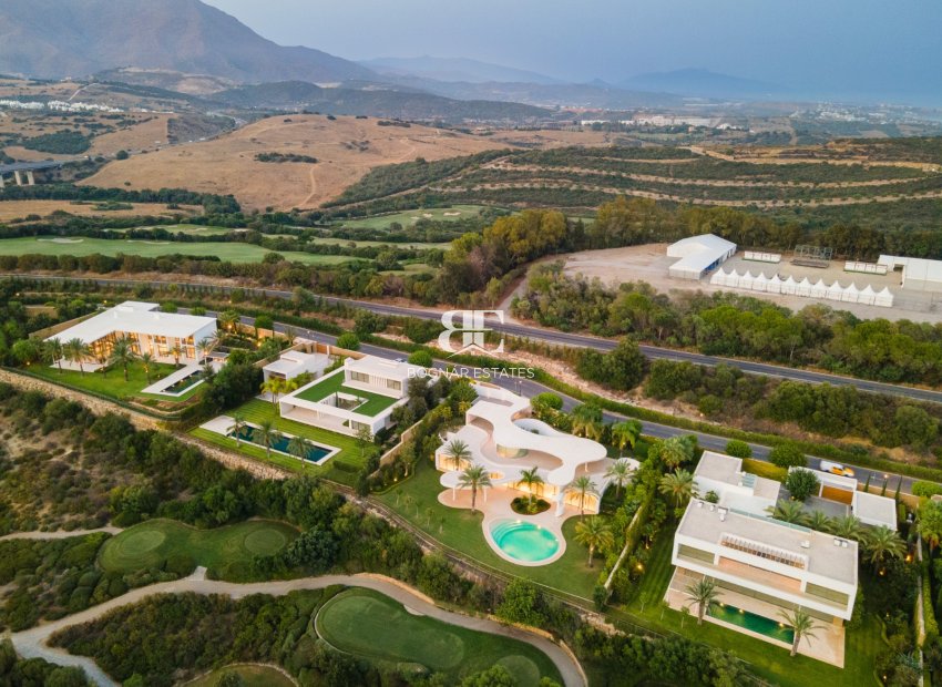 Herverkoop - Villa -
Malaga - Casares