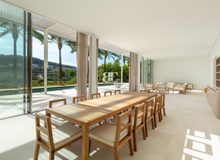 Herverkoop - Villa -
Malaga - Casares