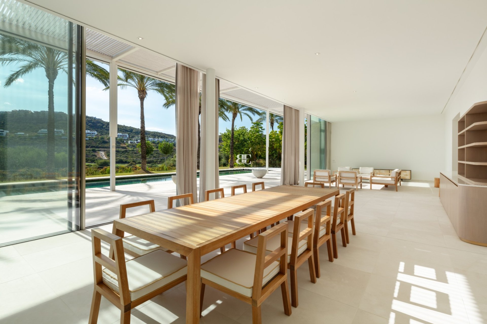 Herverkoop - Villa -
Malaga - Casares