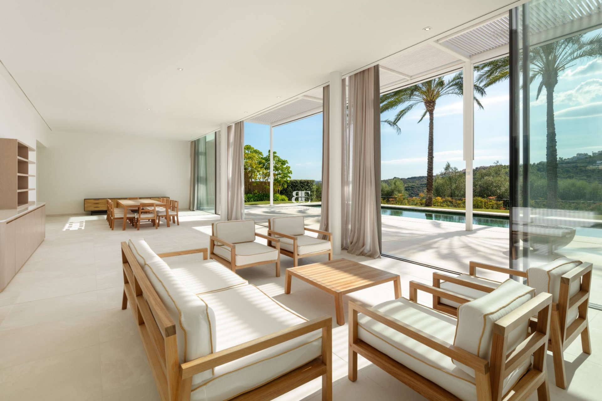 Herverkoop - Villa -
Malaga - Casares