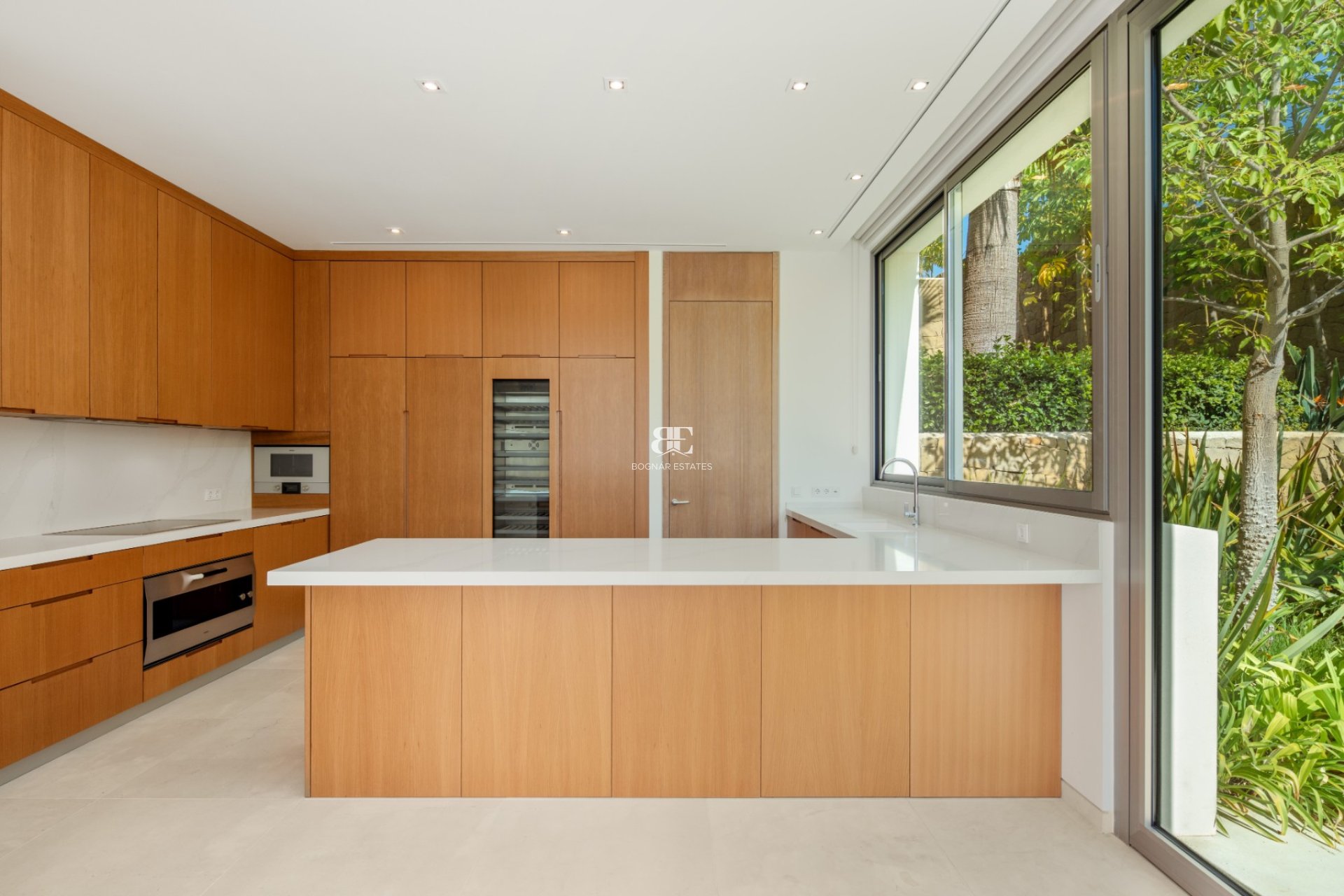 Herverkoop - Villa -
Malaga - Casares