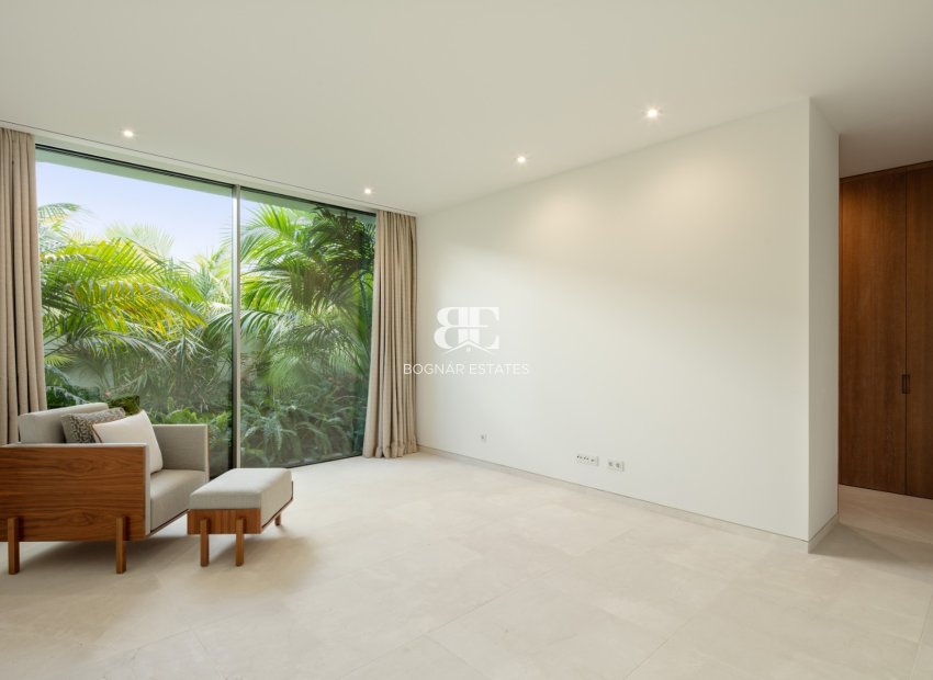 Herverkoop - Villa -
Malaga - Casares