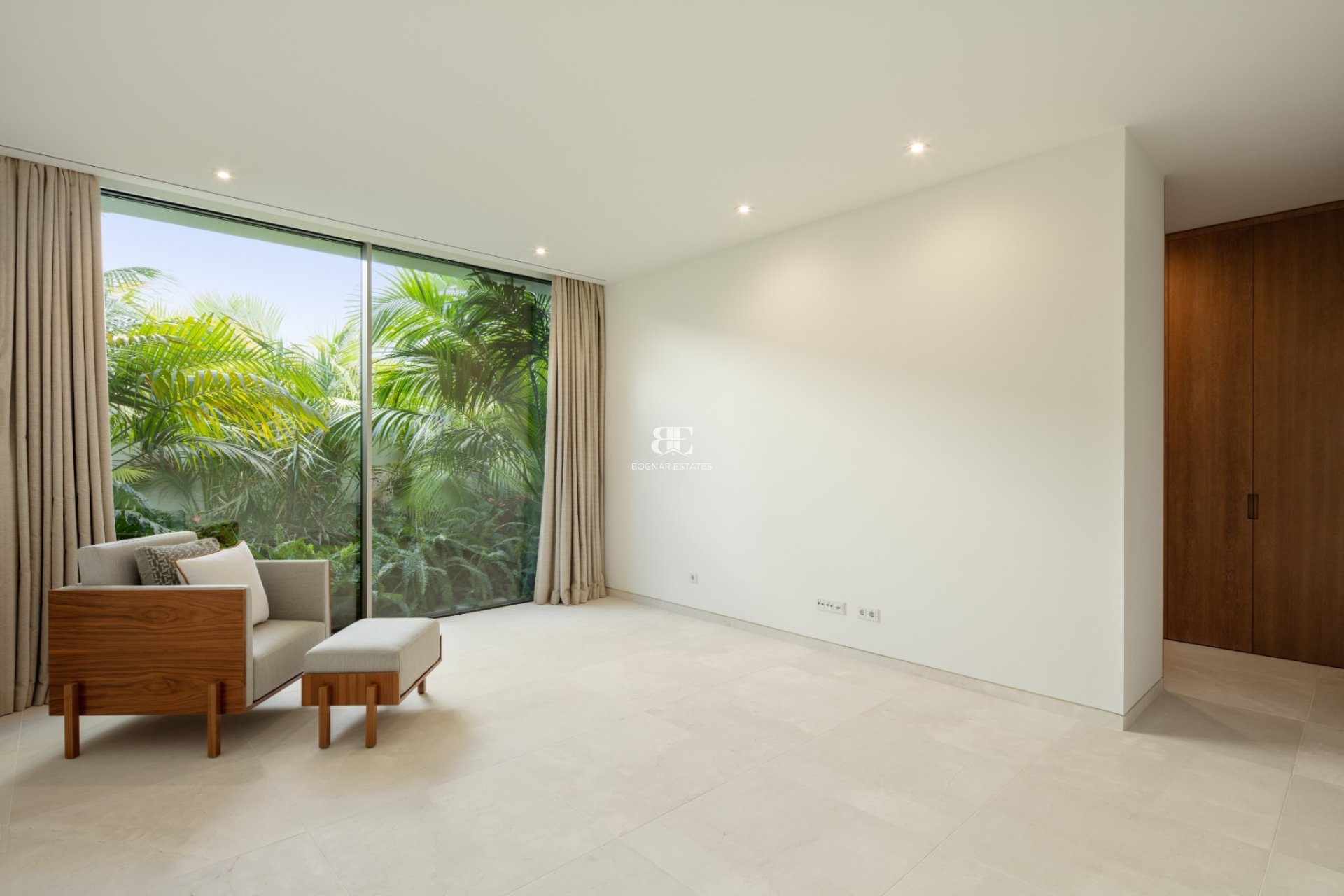 Herverkoop - Villa -
Malaga - Casares