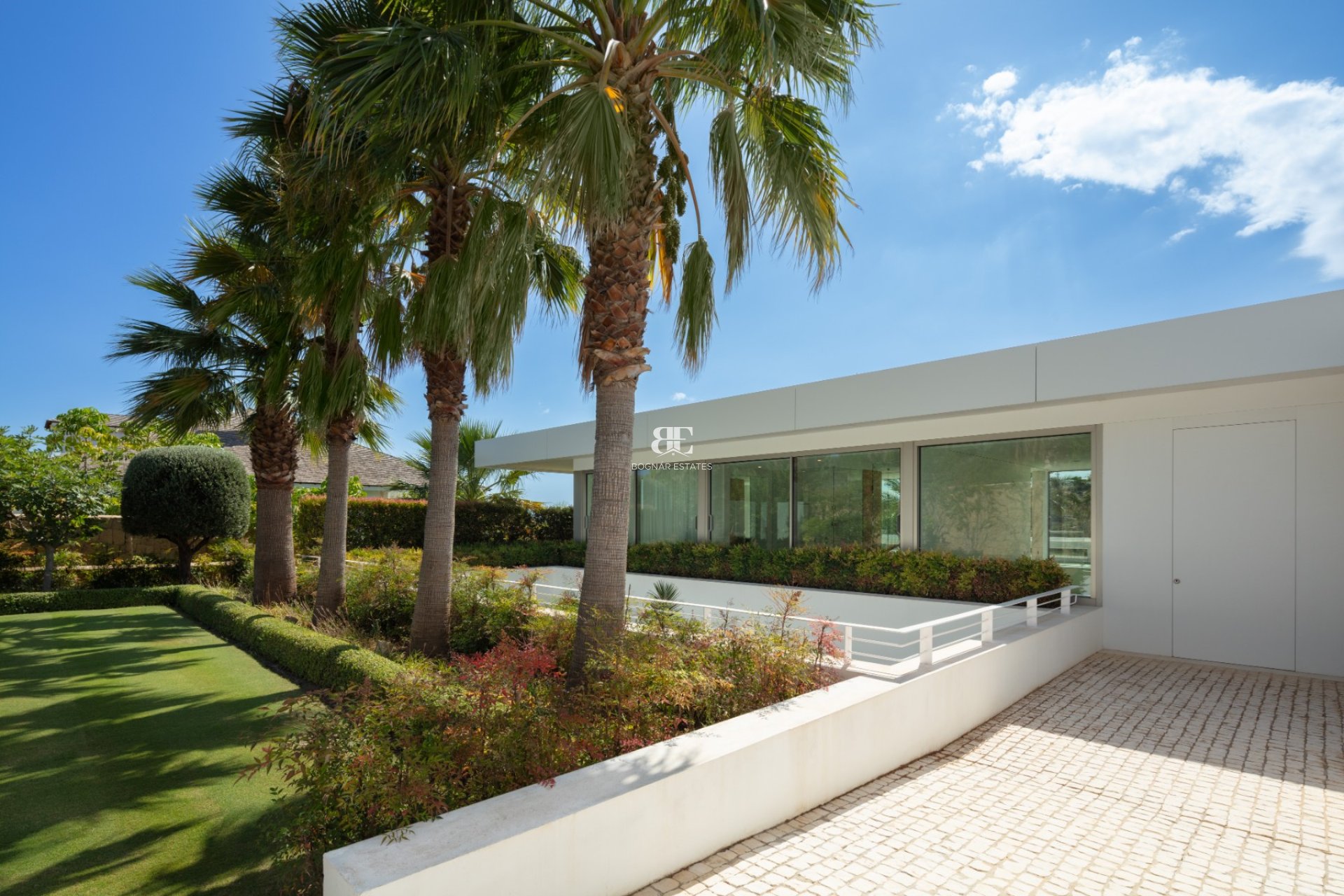 Herverkoop - Villa -
Malaga - Casares