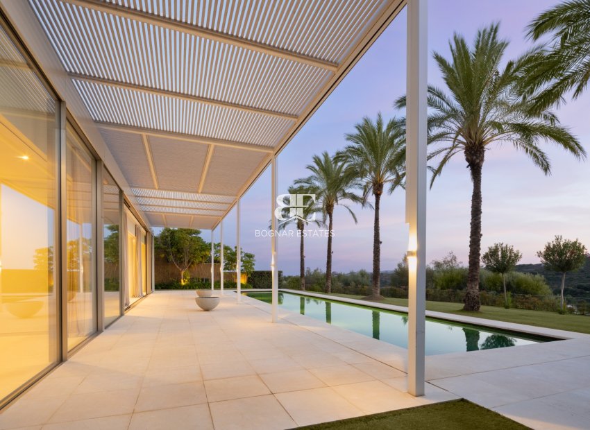 Herverkoop - Villa -
Malaga - Casares
