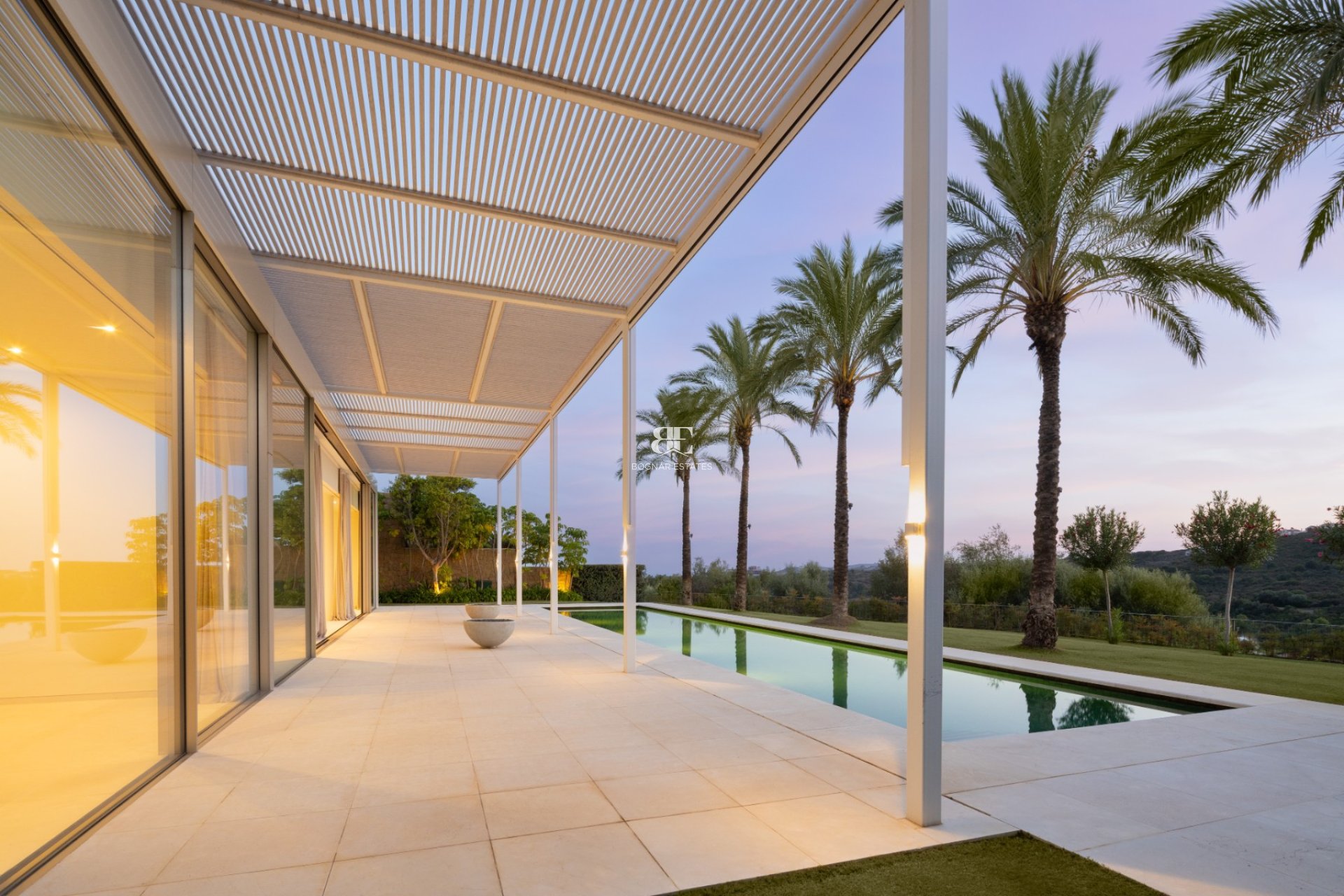 Herverkoop - Villa -
Malaga - Casares