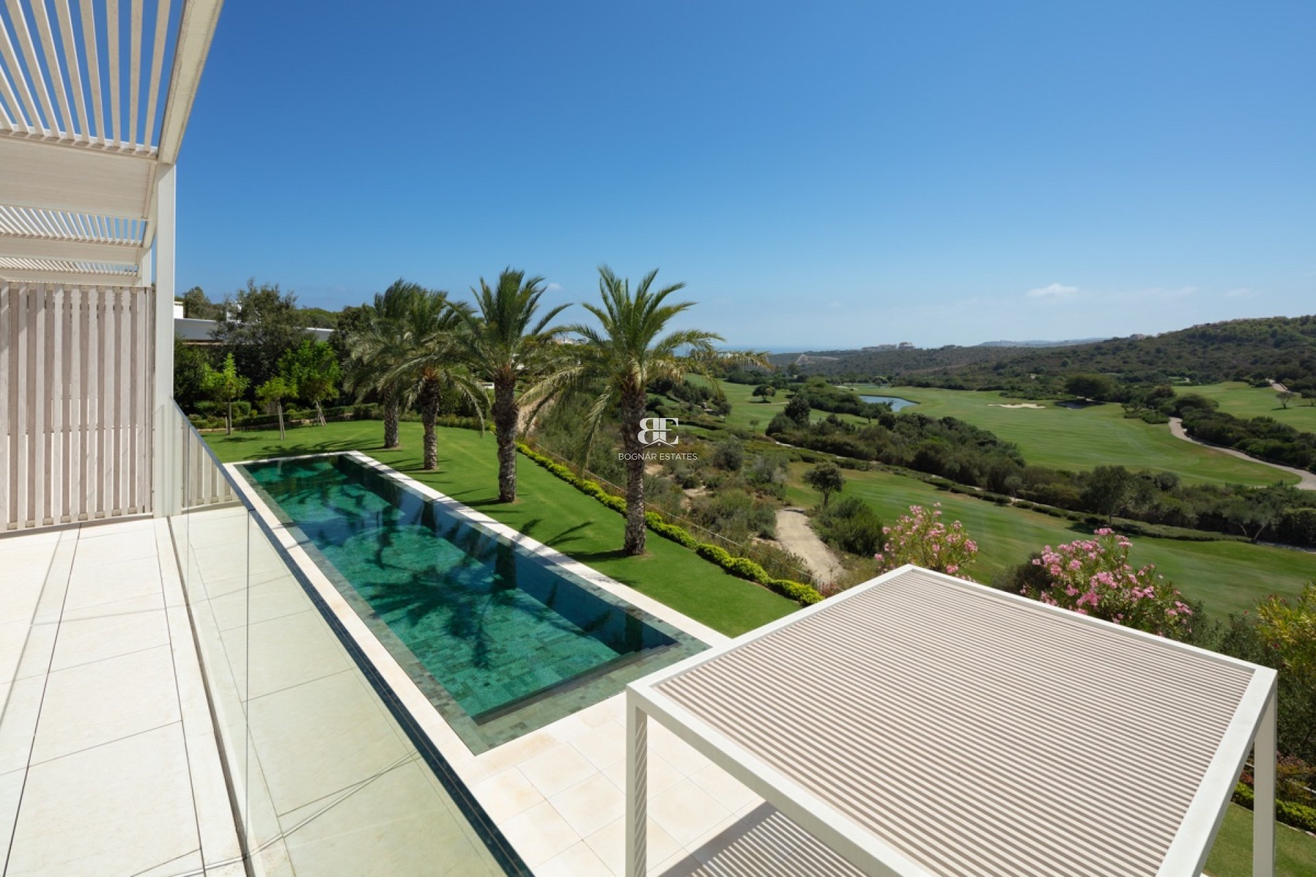Herverkoop - Villa -
Malaga - Casares