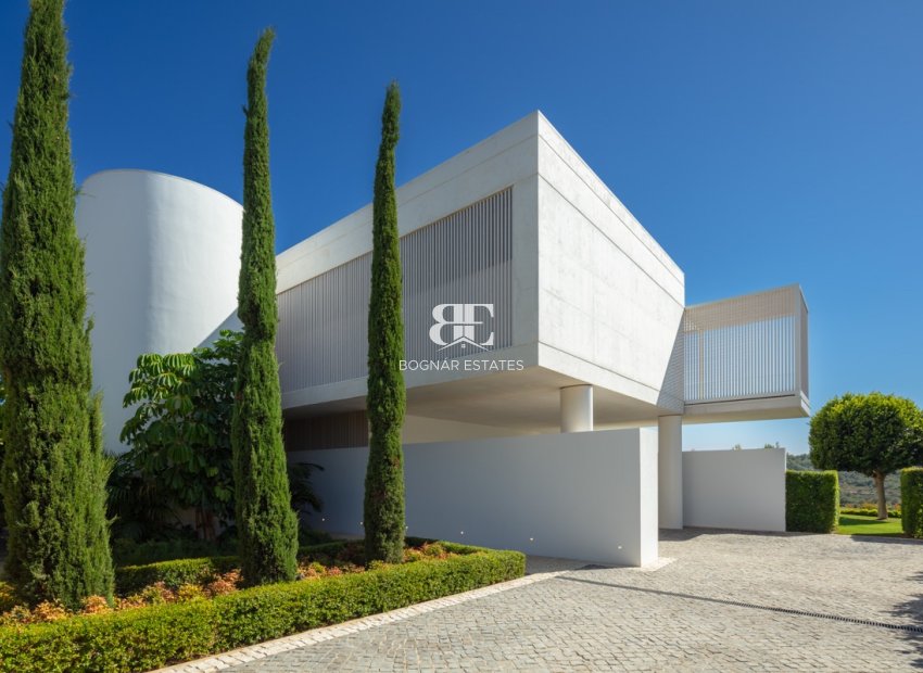 Herverkoop - Villa -
Malaga - Casares
