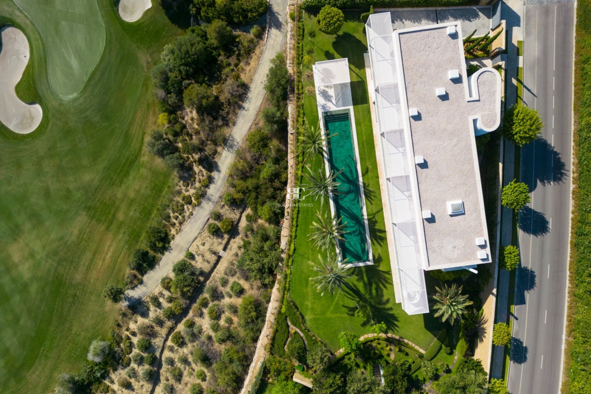 Herverkoop - Villa -
Malaga - Casares