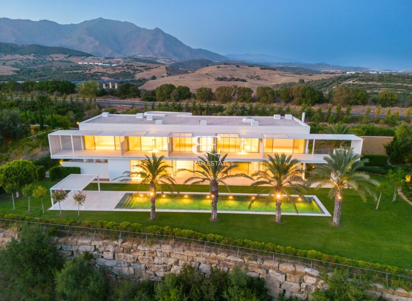 Herverkoop - Villa -
Malaga - Casares