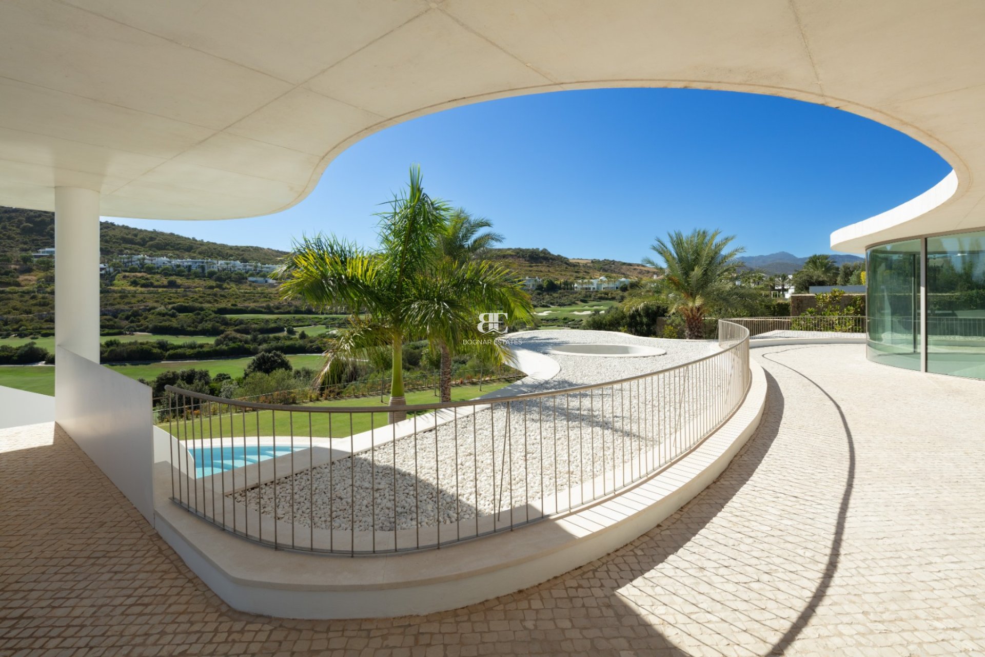 Herverkoop - Villa -
Malaga - Casares