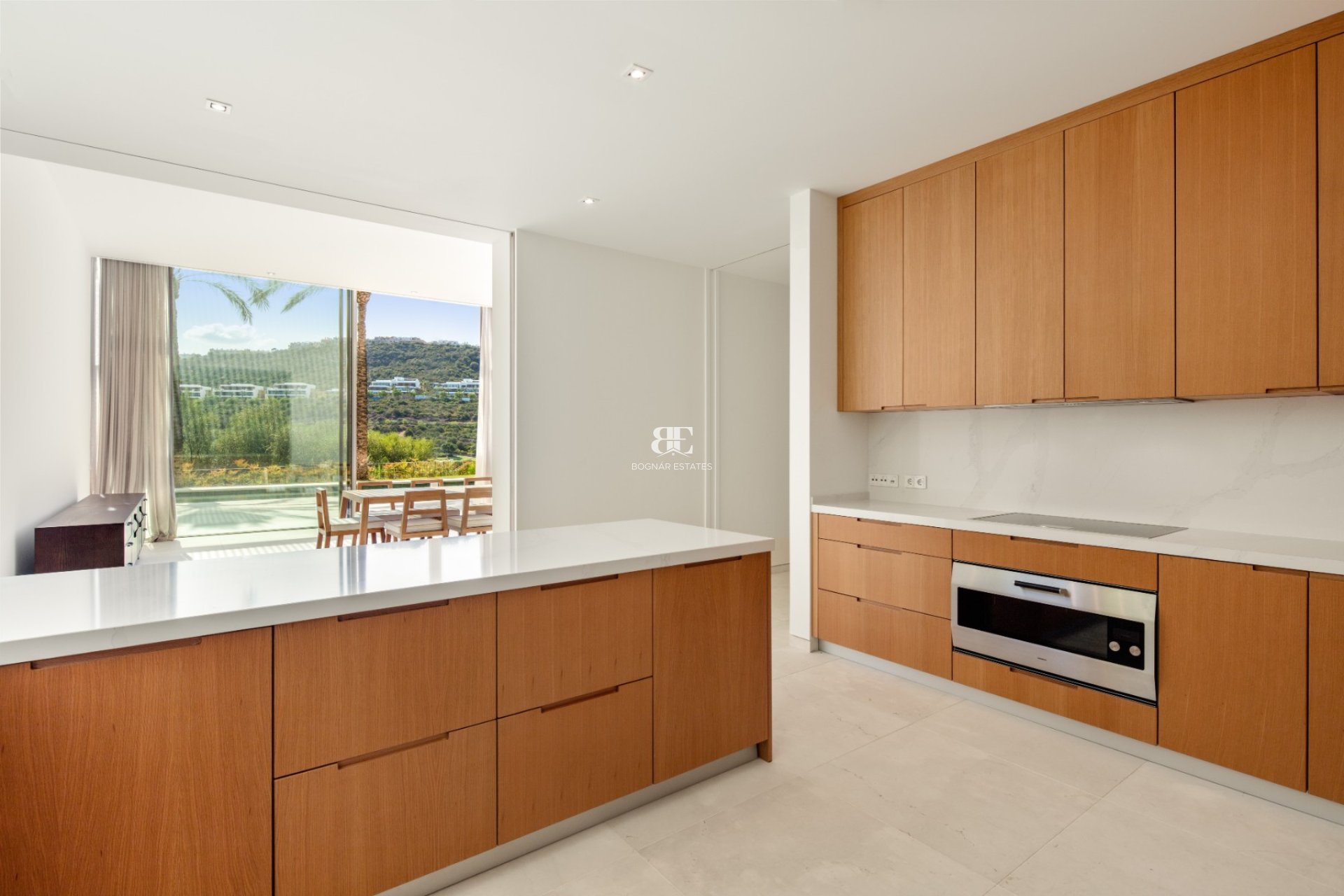 Herverkoop - Villa -
Malaga - Casares