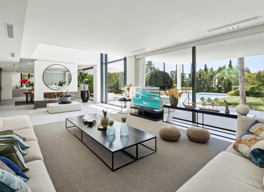Herverkoop - Villa -
Marbella - East Marbella