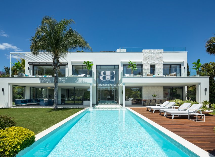 Herverkoop - Villa -
Marbella - East Marbella