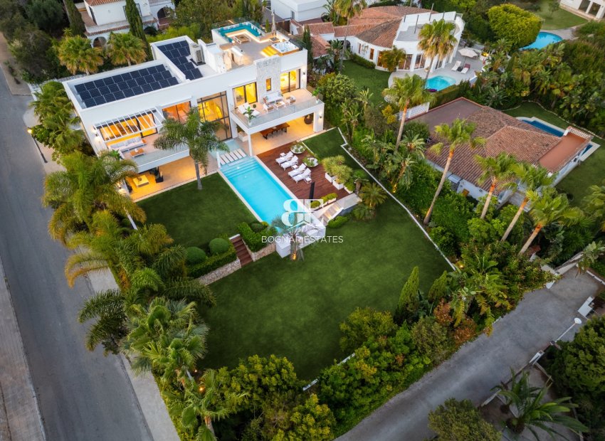 Herverkoop - Villa -
Marbella - East Marbella