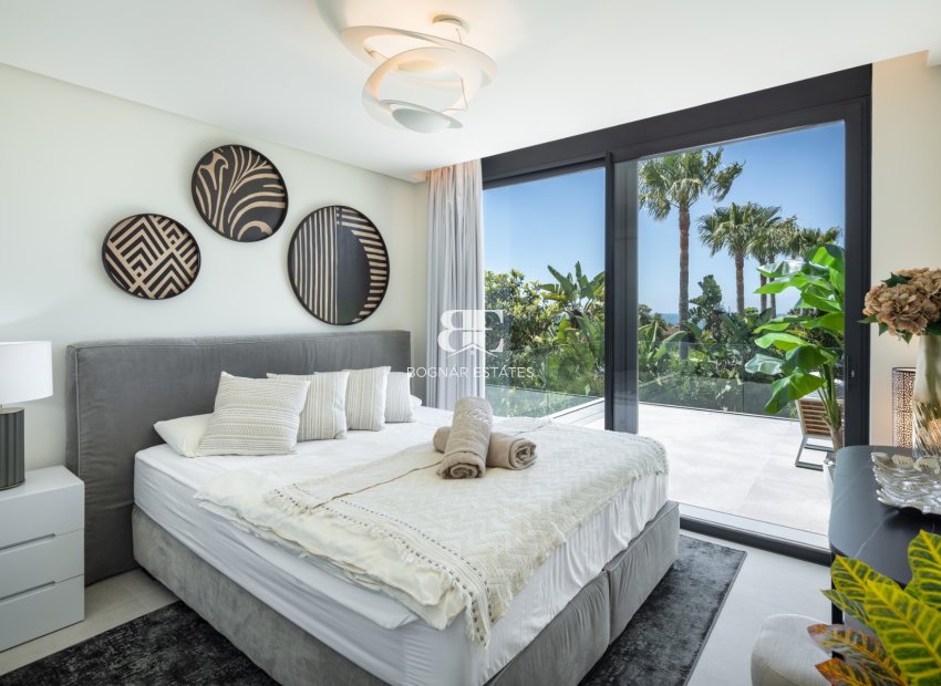 Herverkoop - Villa -
Marbella - East Marbella