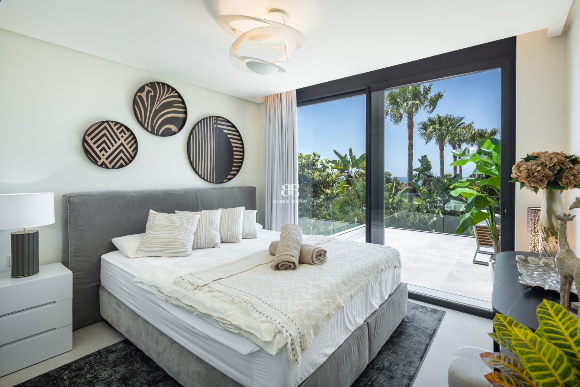 Herverkoop - Villa -
Marbella - East Marbella