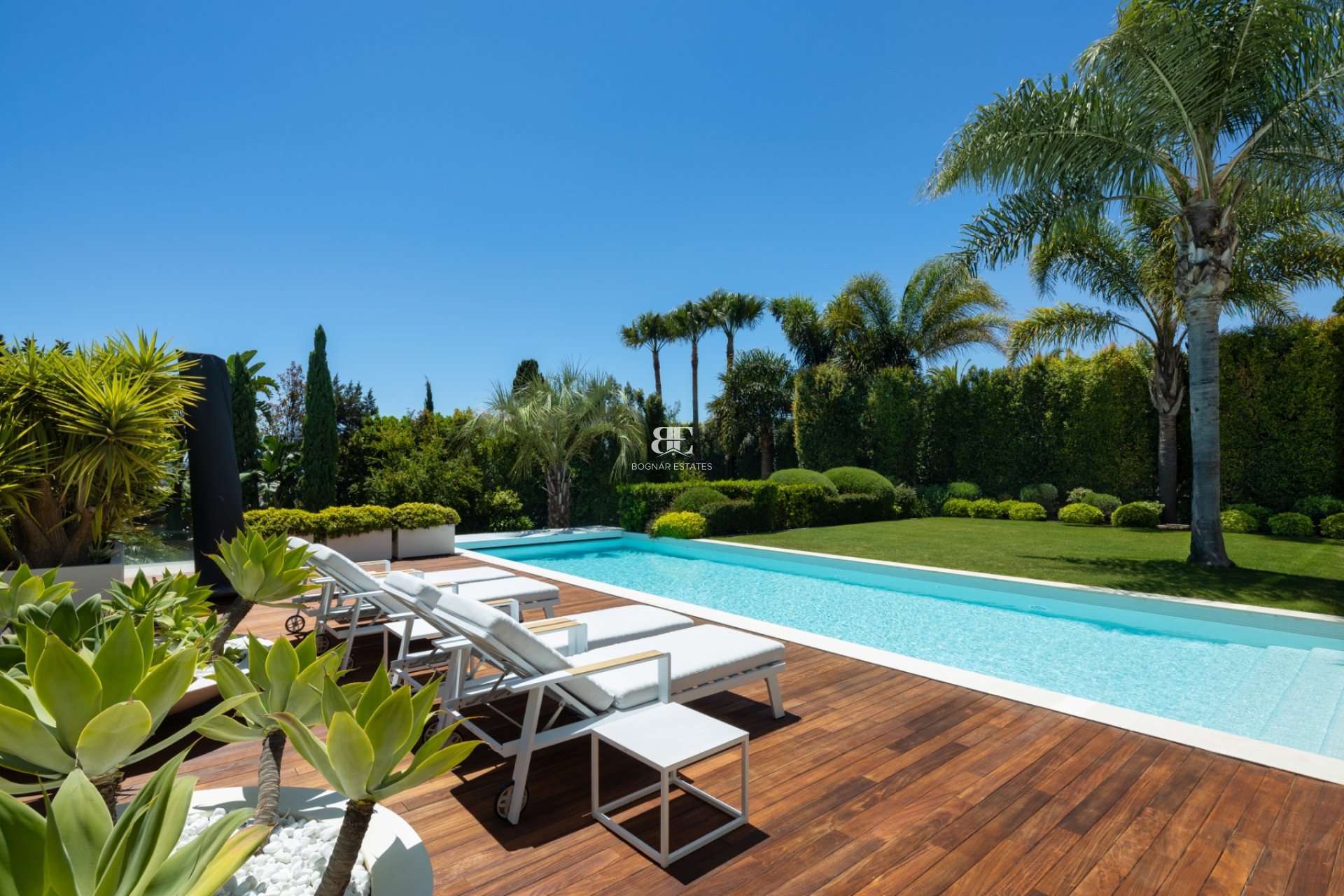 Herverkoop - Villa -
Marbella - East Marbella